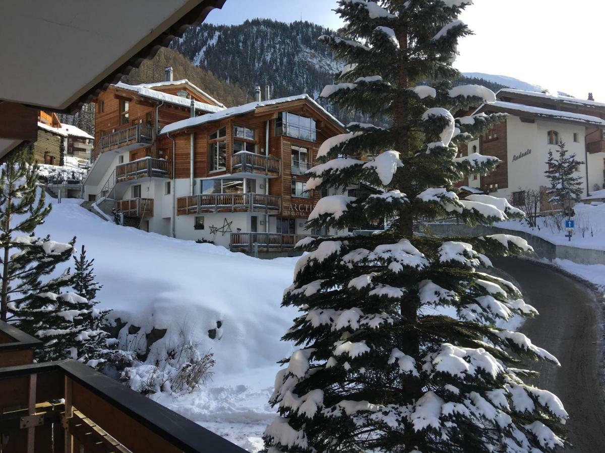 Haus Colmar Apartment Zermatt Exterior photo